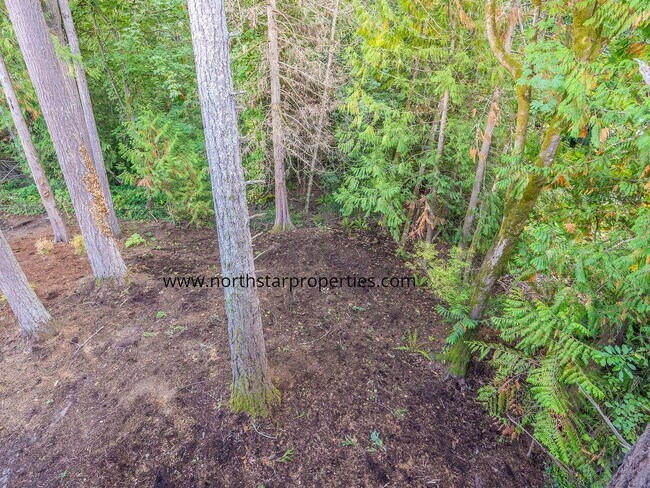 Building Photo - Tranquil Elevated Design in Tigard