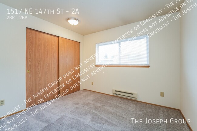 Building Photo - 1517 NE 147th St