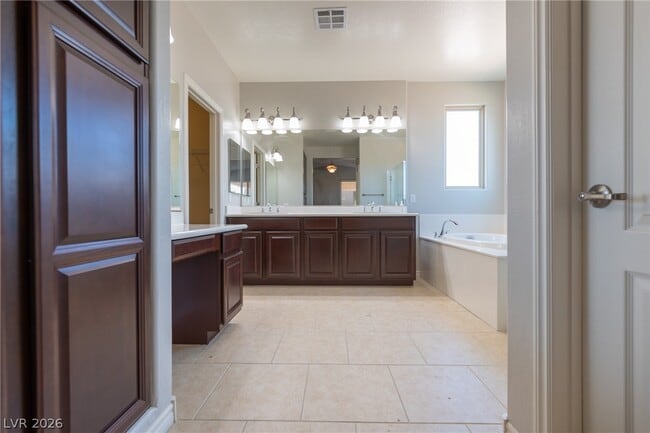 Building Photo - 677 Coffee Cherries Ct