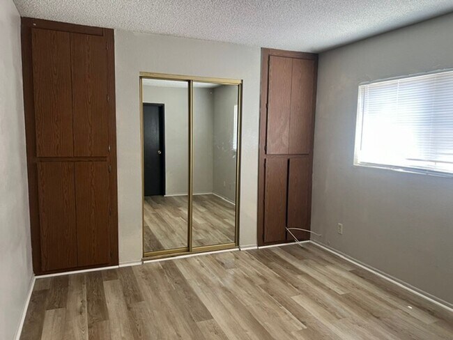 Building Photo - 5323 Mancos Ct