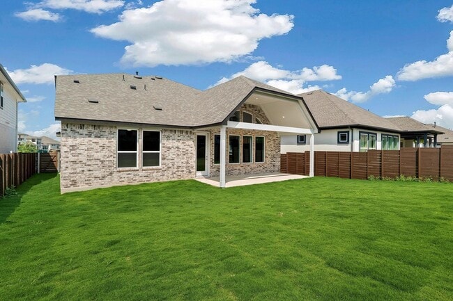 Building Photo - 8208 Bouvreuil Dr