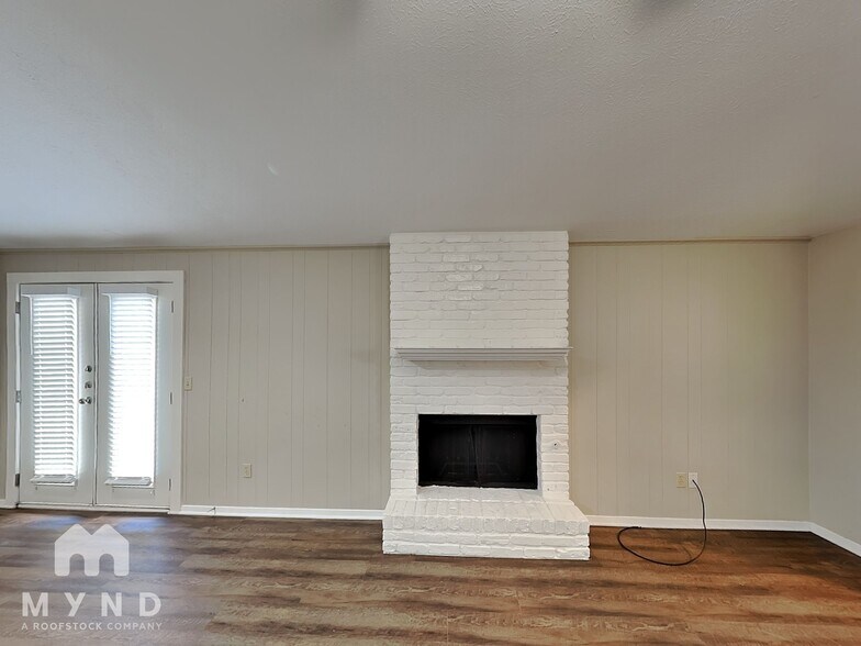 Building Photo - 1619 19th St
