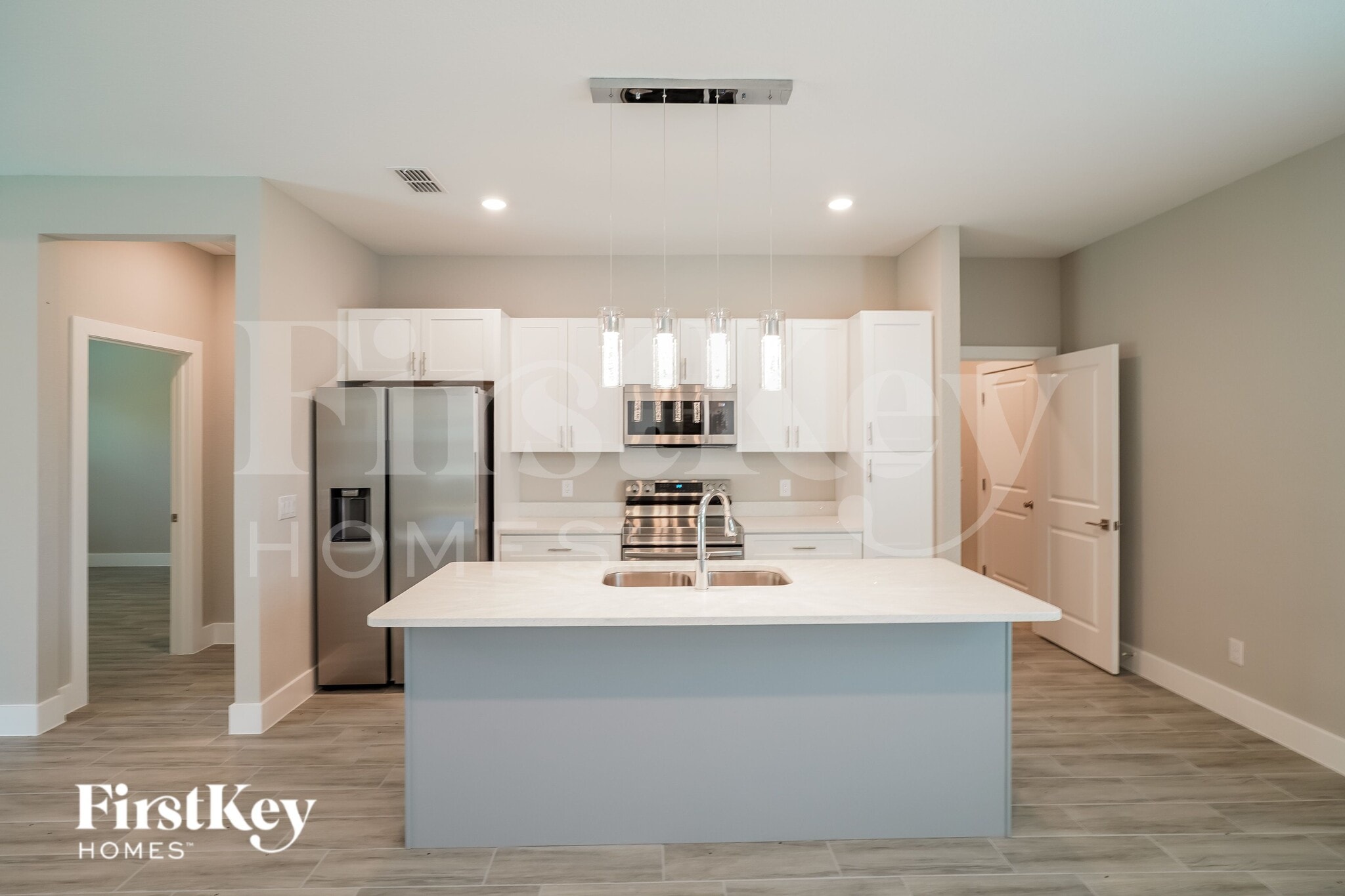 Building Photo - 1829 Superior Way