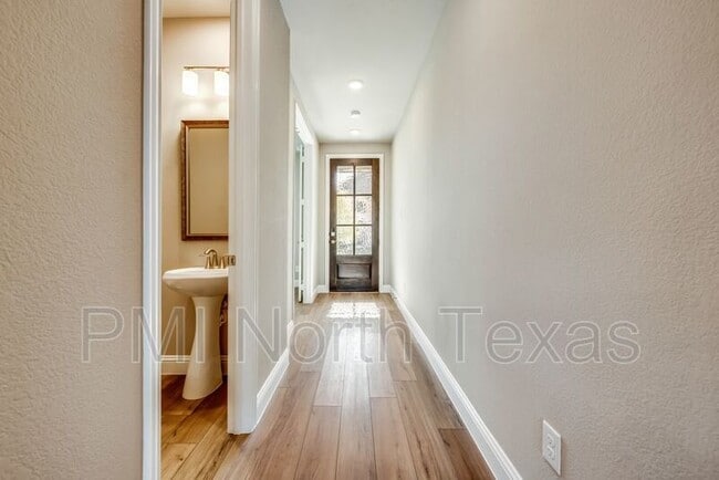 Building Photo - 2116 Covey Ct