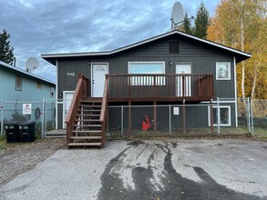 Building Photo - 26th Ave 1042*
