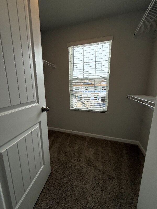 Building Photo - 209 Hazel Ln