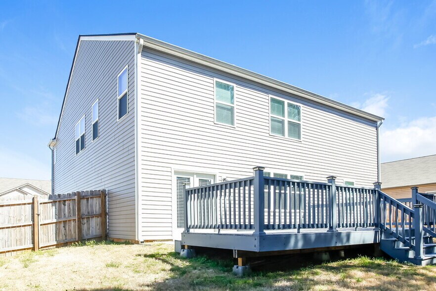 Building Photo - 163 Possum Creek Ln