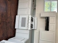 Building Photo - 340 Morris Ave