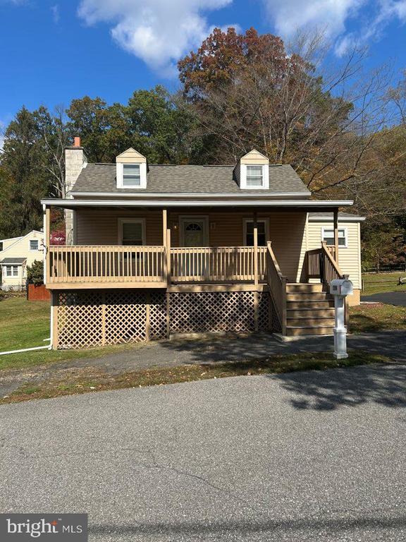 Building Photo - 104 Woodcrest Ave