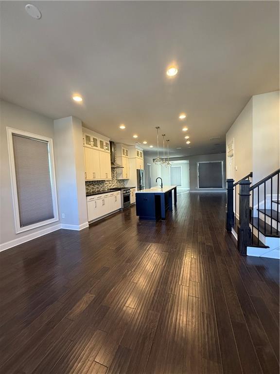 Building Photo - 251 Franklin Rd