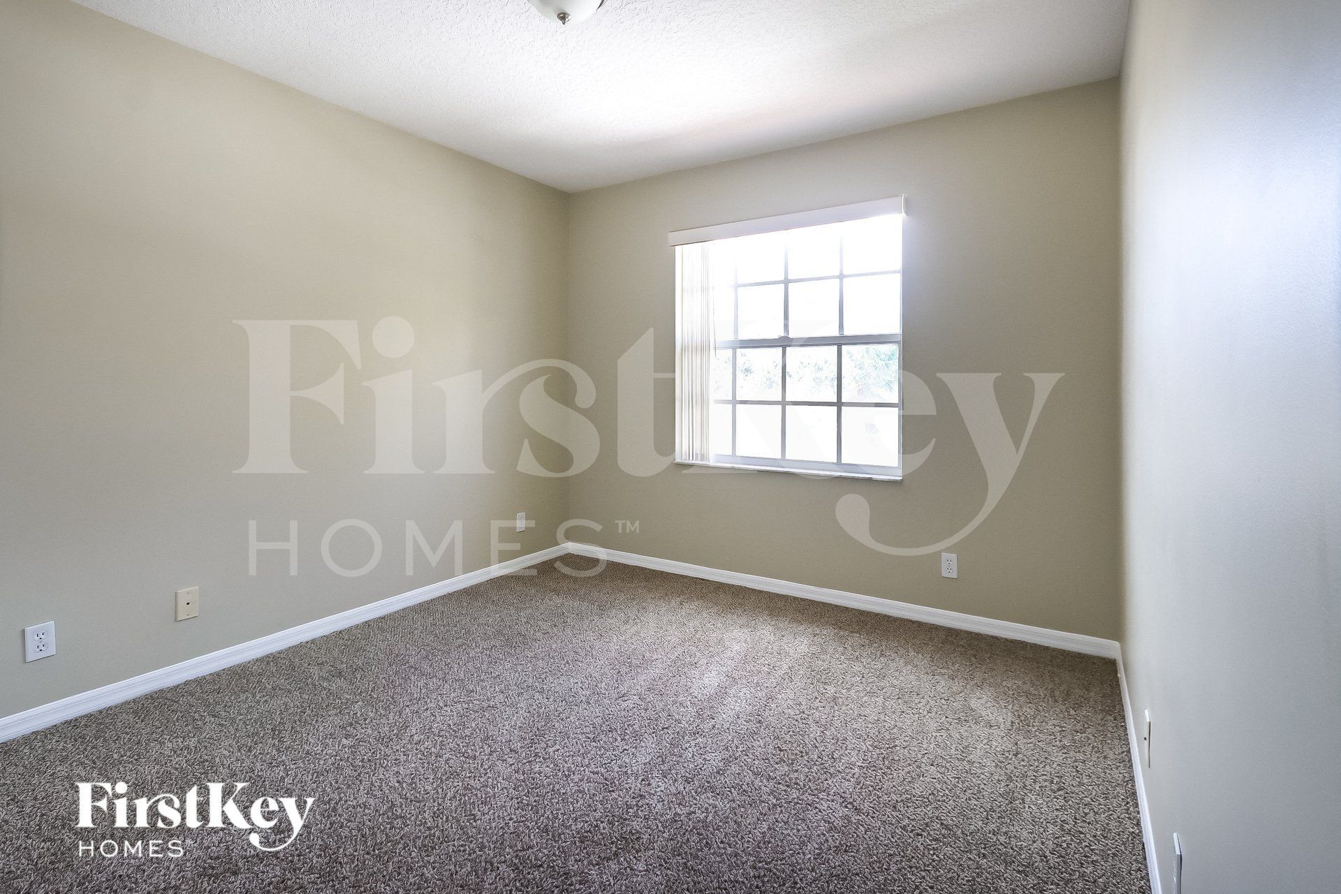 Building Photo - 7634 Trenton Dr