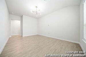 Building Photo - 136 Wildrose Hill Dr