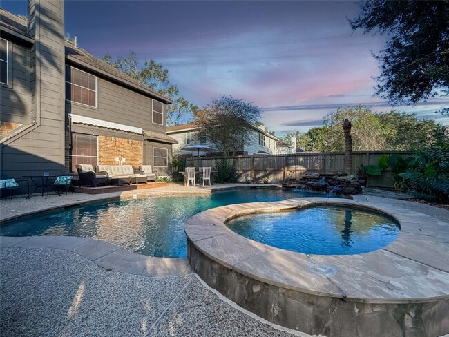 Building Photo - 1804 San Jose St