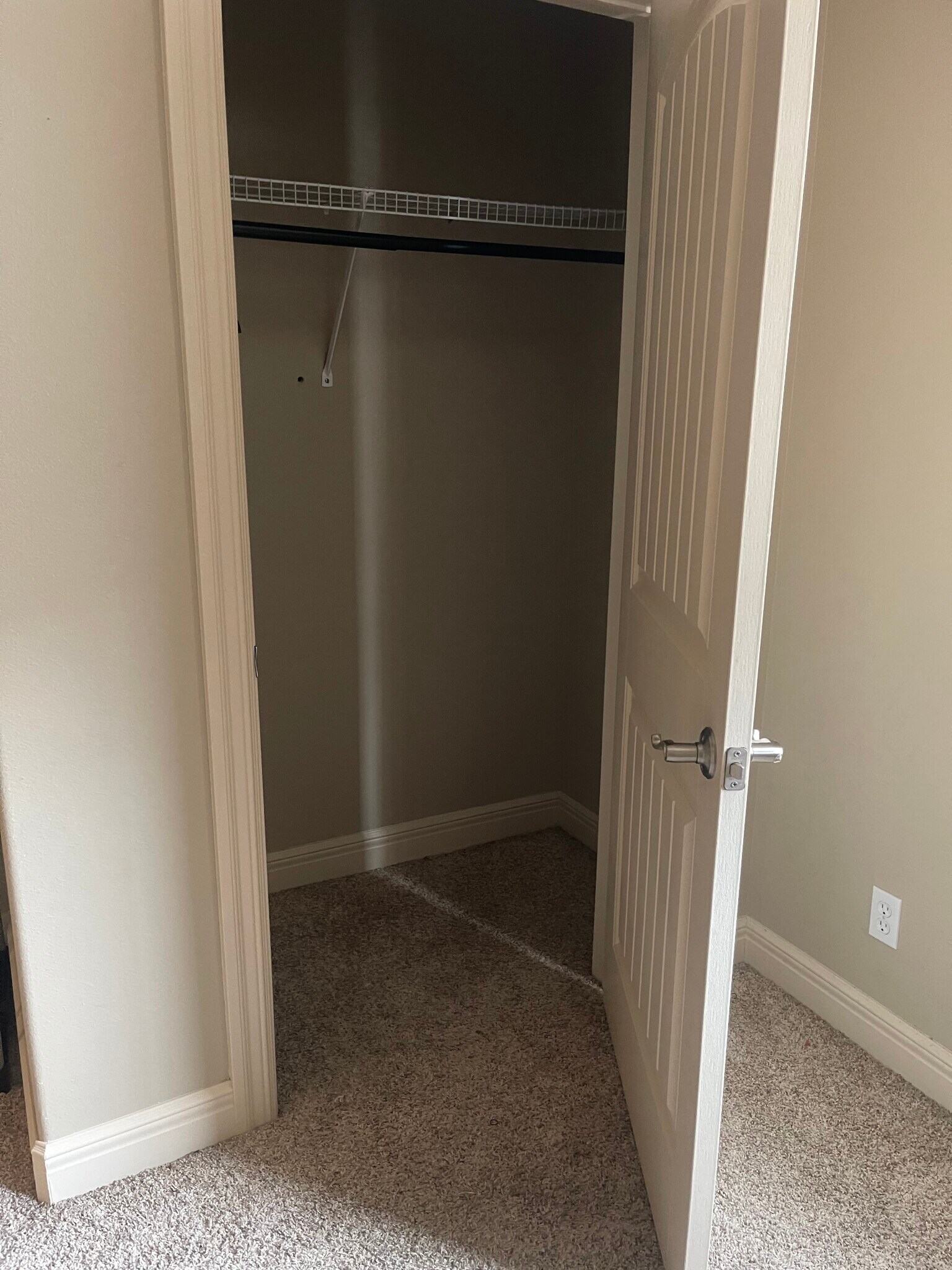 Building Photo - 1431 Heather Ln