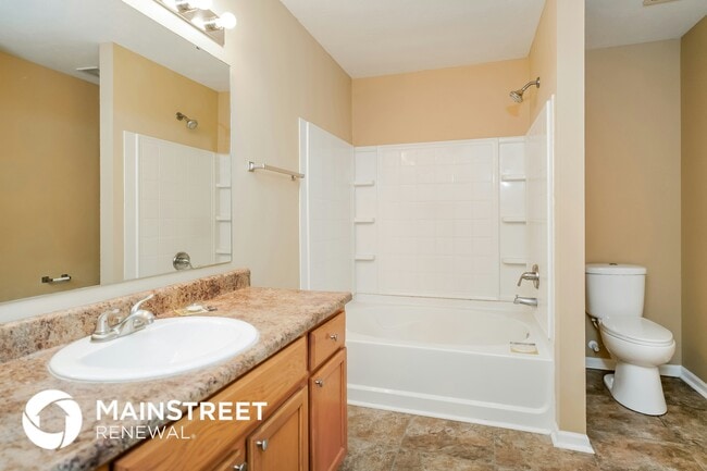 Building Photo - 619 Findlay Ln