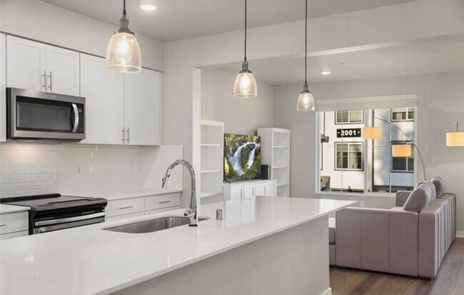 Building Photo - Newer Construction 3-Bedroom Home with Smart Features, Tandem Garage & Community Amenities