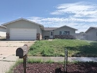 Building Photo - 1419 Prado Dr