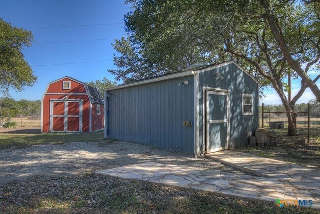 Building Photo - 3309 FM 32