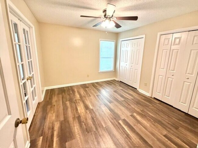 Building Photo - Now Leasing A 4 Bedroom Bath Home In Cordova!