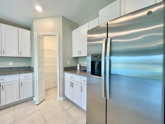 Building Photo - 12964 Wildflower Meadow Dr