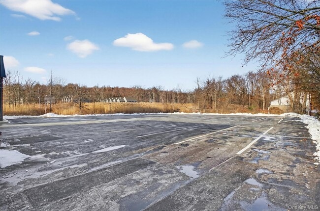 Building Photo - 12 Scotchtown Ave