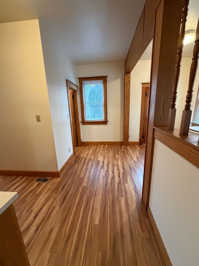 Building Photo - 800 S 9th St