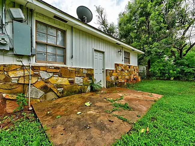 Building Photo - 4 bedroom Home in the Heart of Oklahoma City