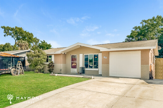 Building Photo - Well-Located 3 Bedroom Tampa Home