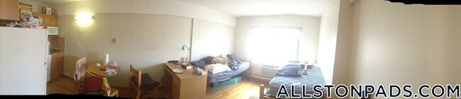 Building Photo - 1110 Commonwealth Ave