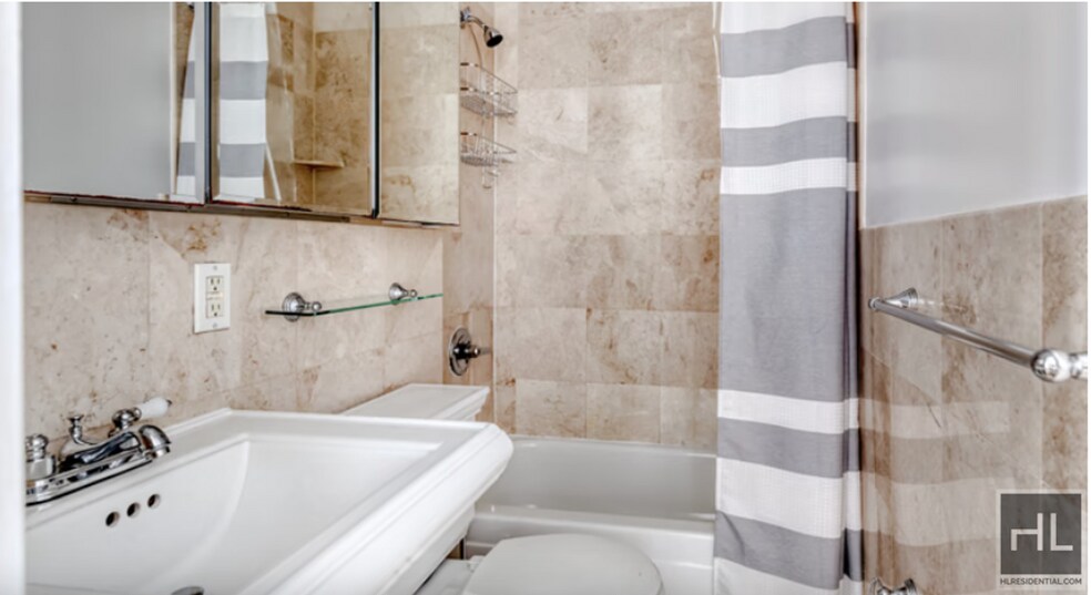 Building Photo - E 13TH ST.