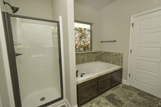 Building Photo - 4 Bedroom Near Fort Eisenhower