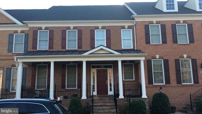 Building Photo - 22573 Willington Square