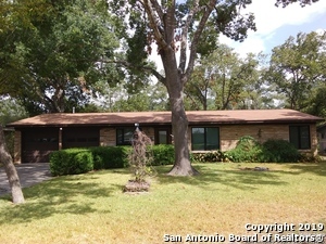 Building Photo - 615 Rockhill Dr