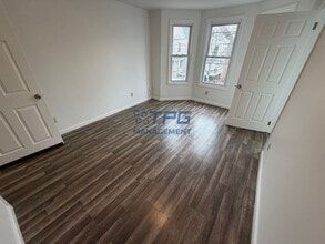 Building Photo - 792 S 15th St