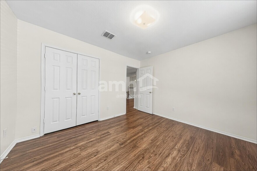 Building Photo - 1135 Trinity Trl