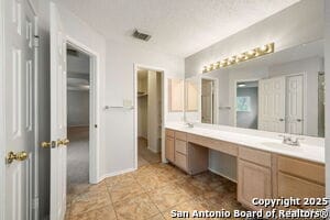 Building Photo - 17427 Sapphire Rim Dr