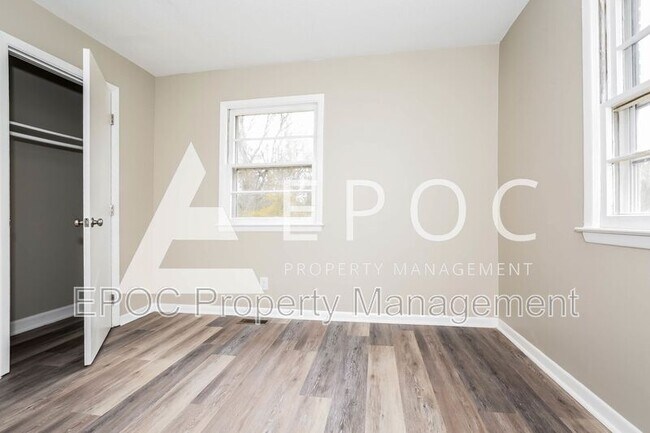 Building Photo - 1504 Barto Pl