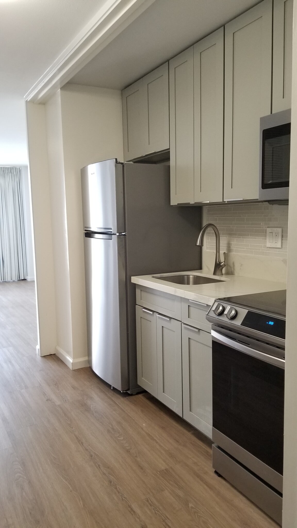 Building Photo - 1765 Ala Moana Blvd