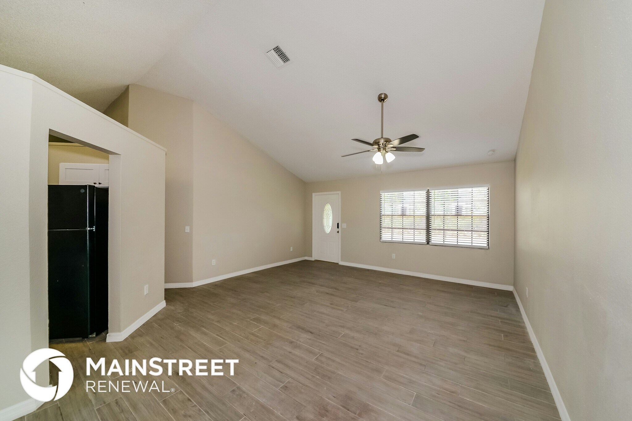 Building Photo - 5665 Ansonia Terrace