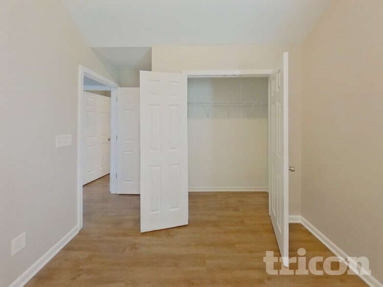 Building Photo - 1911 Kingstree Dr