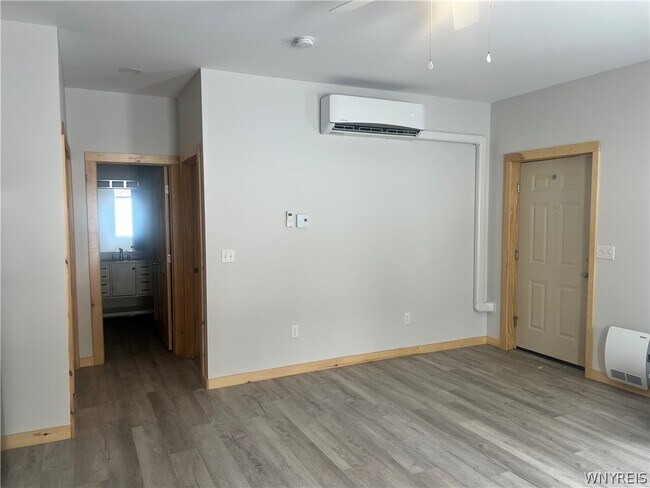 Building Photo - 15 Commerce Dr