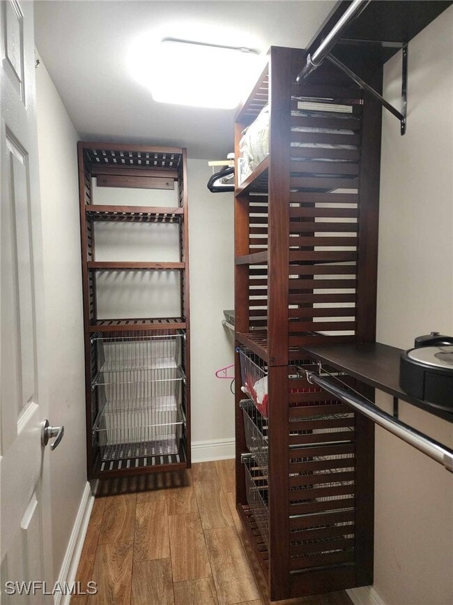 Building Photo - 4803 Sunset Ct