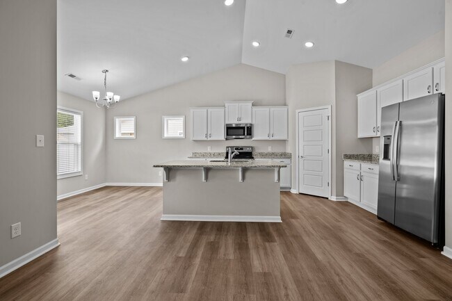 Building Photo - 118 Station Yard Rd