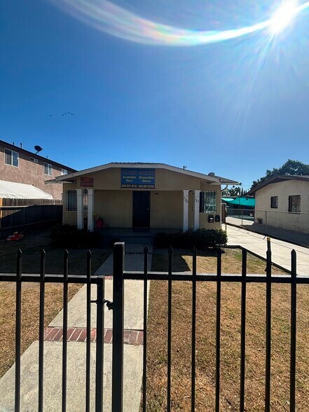 Primary Photo - 132 E 79th St