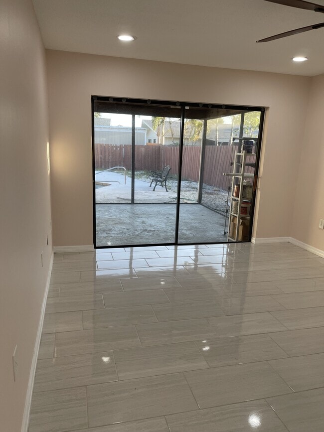 Building Photo - 6455 Jarvis Rd