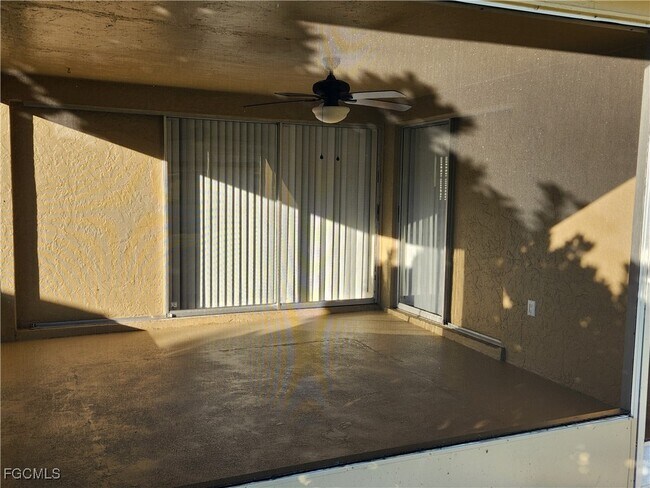 Building Photo - 3817 SE 11th Ave