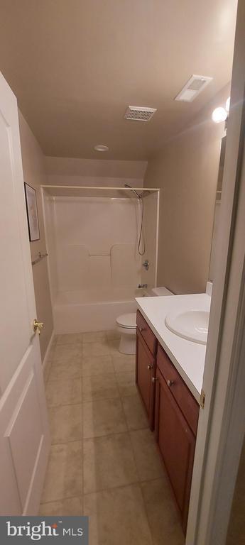 Building Photo - 23503 Sugar View Dr