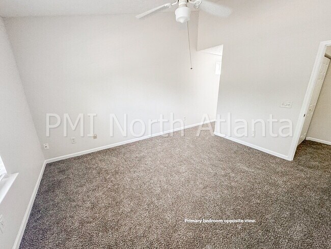 Building Photo - 5175 Sky Ridge Way