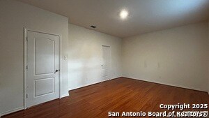 Building Photo - 1323 Hummingbird