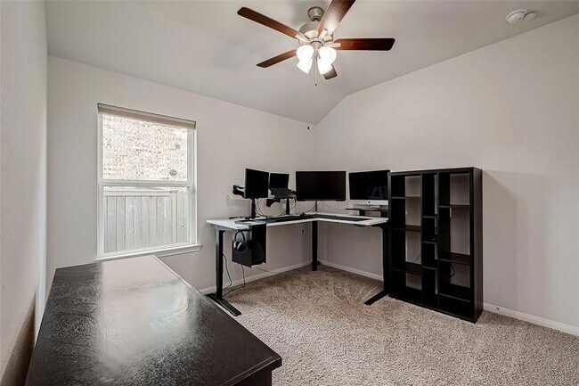 Building Photo - Pearland Place, Pearland, TX 77581 - 3 BR 2 BA Single-Family Home